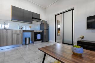 Alimama Spaces: Nonku's Greenlee Studio - 5