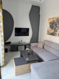 Jenny's Dream Home -Acropolis Lux 2 Bedroom Apt, with Hot Tub, free Netflix, fast Wifi - Atene - 1