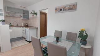 Studio 7even Ground Floor - Pula - 8