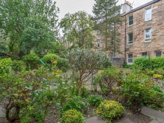 Pass the Keys Superb 1 Bed Flat in Traditional Victorian Building - Edimburgo - 1