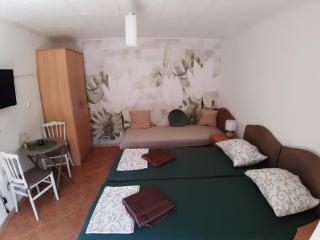 Vicky Apartments - 3