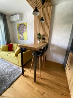 Tesla 8 Apartment - Novi Sad - 2