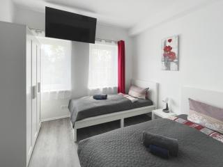 Schwanenburg Apartments - 6