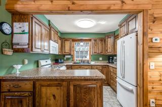 Red Arbor Retreat - Arbor Vitae - 1