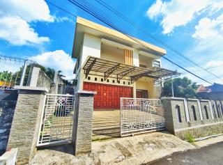 Homestay Parikesit Rent Full House - Semarang - 0