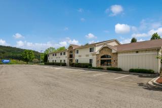 Americas Best Value Inn & Suites Independence VA - Independence - 9