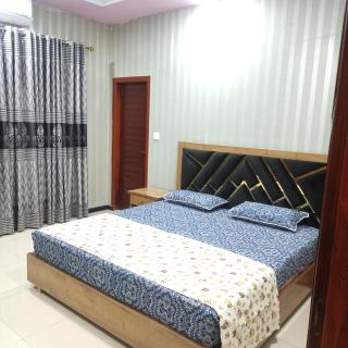The Crown Guest House - Islamabad - 9