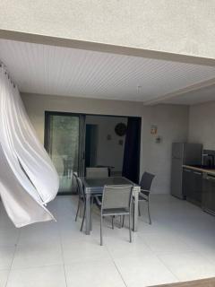 KAZ'ANTILLAISE APPT AVEC PISCINE TI MAEVA 3/4P. LE LAMENTIN - Le Lamentin - 2