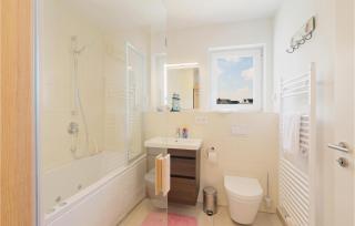 Amazing Home In Ostseeresort Olpenitz - 1