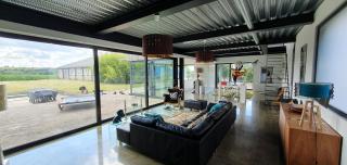 VILLA INATTENDUE - 6