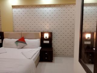 Hotel Galaxy Comforts - Near Mumbai International Airport - 6