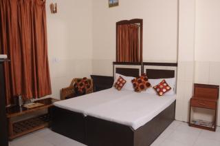 FabHotel Surya Palace 2 - 9