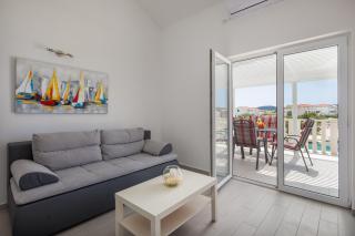Vila Blanka Apartments - Rogoznica - 3