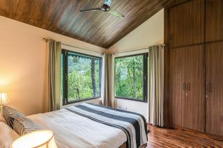 StayVista at Cecil Cottages 8BR with Hill view, BBQ, Bonfire at Kasauli - 5