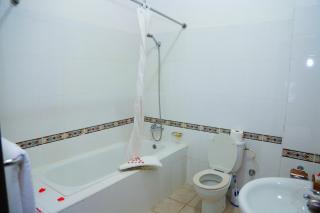 Coconut Grove Regency Hotel - 5