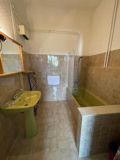 La Residence - n° 05 - T2 classé ** - Gréoux-les-Bains - 1