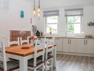 The Apothecary - Brockenhurst - 6