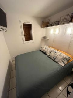 Aux Ayguades, Pavillon tout confort proche plage, terrasse et WIFI - Gruissan - 4