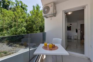 Central Makarska - Apartments Šantrić - Makarska - 5