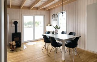 Nice Home In Ostseeresort Olpenitz - Olpenitz - 1