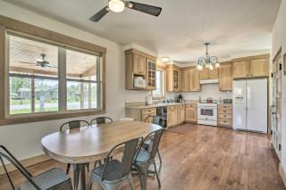 Idyllic Gem Screened Porch, half Mi to River! - Thermopolis - 0