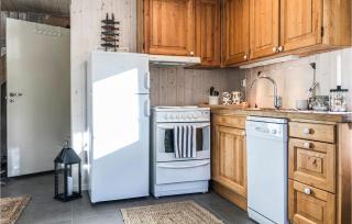 Gorgeous Home In Lyngdal With Kitchen - Lyngdal - 8