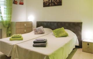 Gorgeous Home In Mountboucher Sur Jabro - 4
