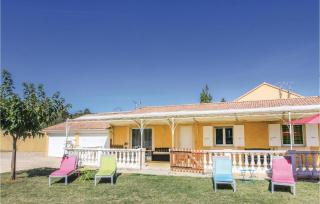 Gorgeous Home In Mountboucher Sur Jabro - Montboucher-sur-Jabron - 1