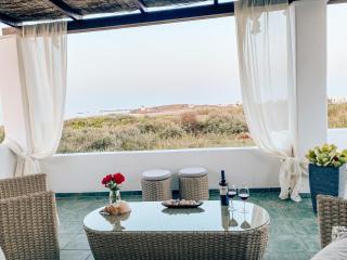 Luxury 3BR Sunrise Villa , Seaside Gyrismata - Skiros - 0