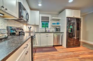 Crystal River Cabin with Scenic View and Fire Pit - Walland - 5
