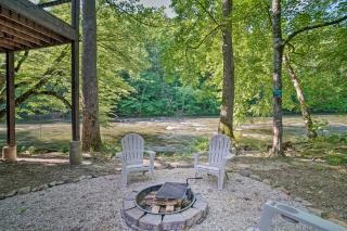 Crystal River Cabin with Scenic View and Fire Pit - Walland - 9