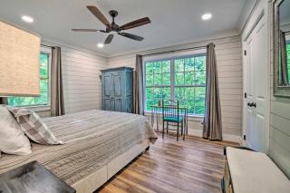 Crystal River Cabin with Scenic View and Fire Pit - 1