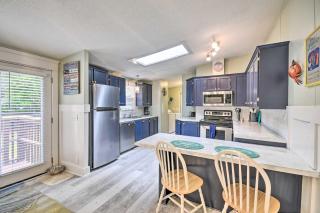 Charming Supply Home Less Than 2 Mi to Holden Beach! - Supply - 8
