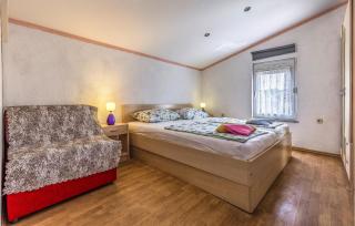 Stunning Apartment In Medulin With Wifi - Medulin - 1