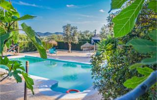 Cozy Home In Estepa With Kitchen - Estepa - 0