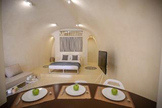Azalea Houses - Oia - 1