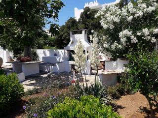 Nyfes Traditional Boutique Faltaina - Skyros - 8