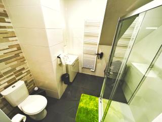 GALAXY SPA-4 Pers-Jacuzzi-Insolite-Parking-Jardin-Clim-Colmar - Holtzwihr - 2