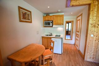 Bright Studio With Balcony - Combloux - 4