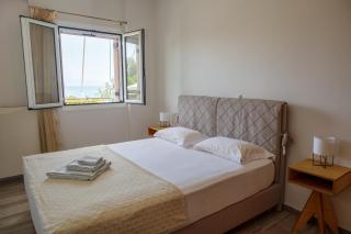 Almyros Aktis seaview apartment - Calamata - 7
