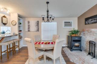Amazing 3 Bed, 2 Bath Cabin b/t Flagstaff & Sedona - Munds Park - 1