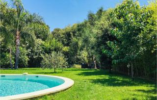 3 Bedroom Gorgeous Home In Giens - Hyères - 1