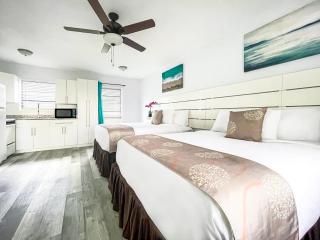 Silver Spray Motel - Hollywood - 2