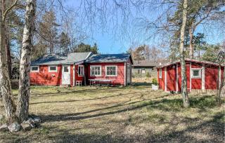 Beautiful Home In Löderup With Kitchen - 2