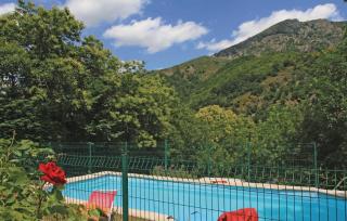 1 Bedroom Nice Home In Mayres - Mayres - 6