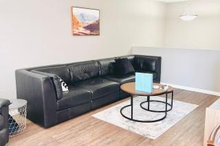 Spacious 2-bedroom apartment - Camrose - 1