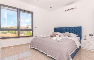 Lovely Apartment In Sibenik With Sauna - Šibenik - 5