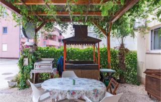 Amazing Apartment In Medulin - Medulin - 9