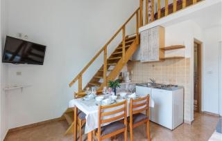 Amazing Apartment In Medulin - Medulin - 6