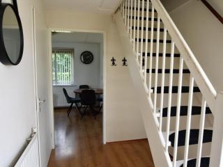 Pleasant vacation home with shared pool - Zeewolde - 2